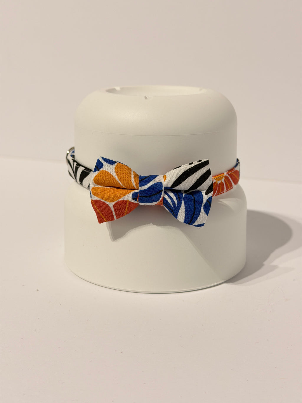 Kat - Vlinderstrik - Flora