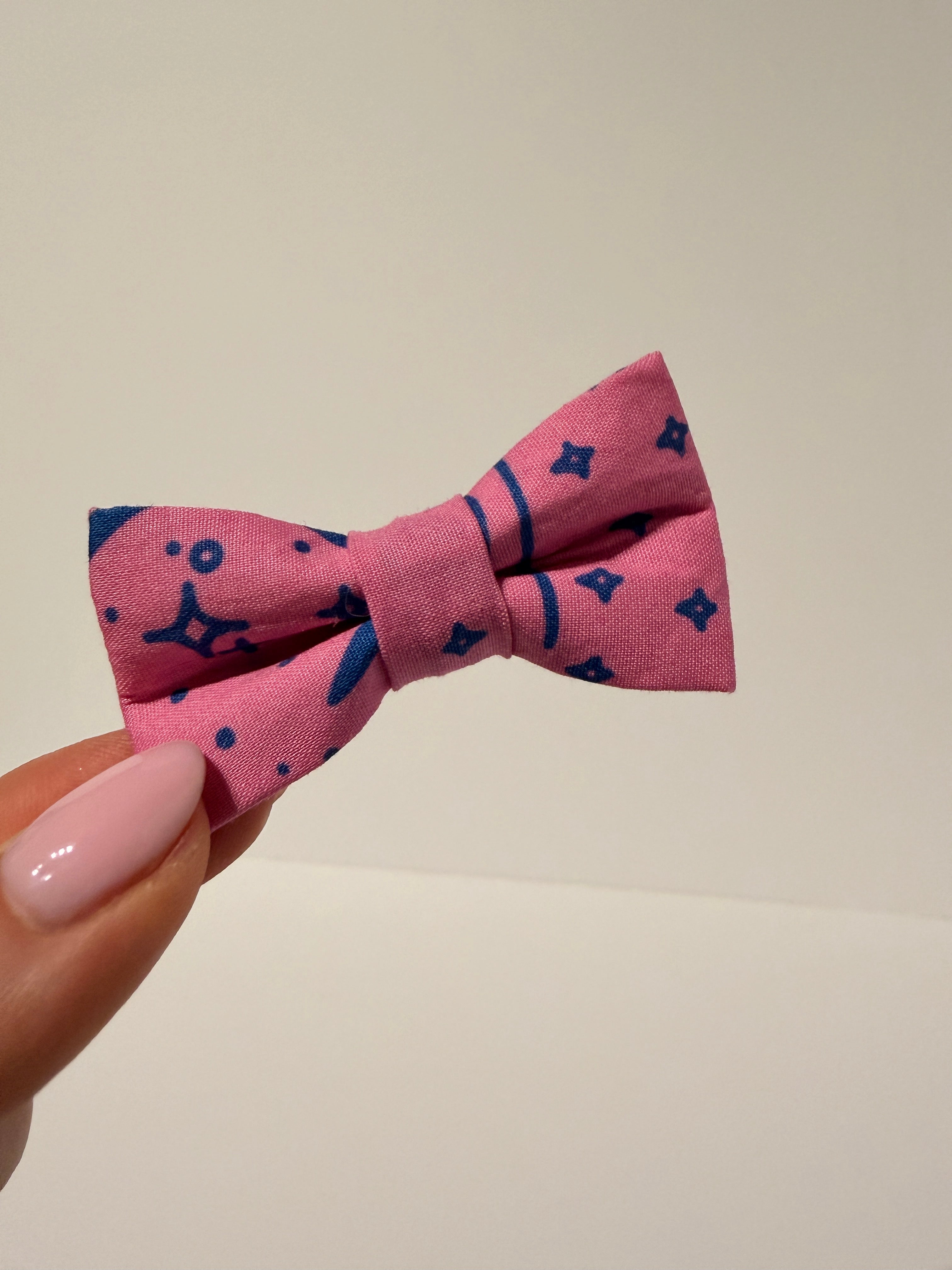 Kat - Vlinderstrik - Whimsy